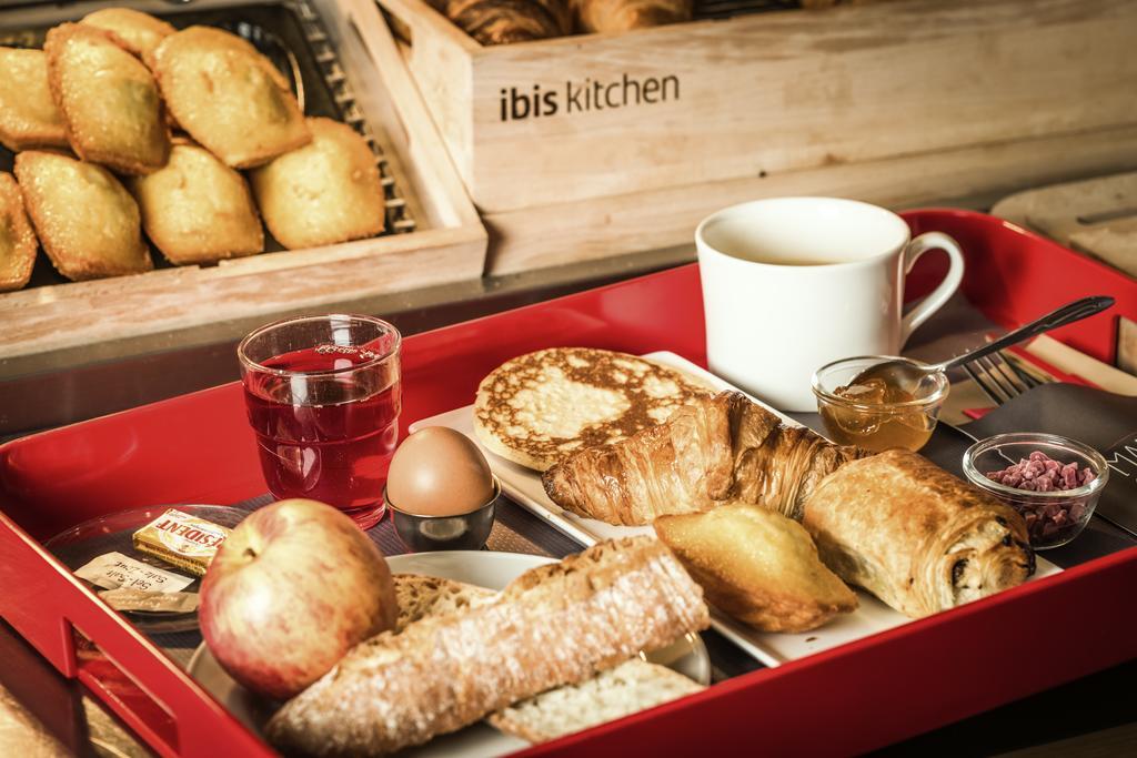 Ibis Saint-Omer Centre Luaran gambar