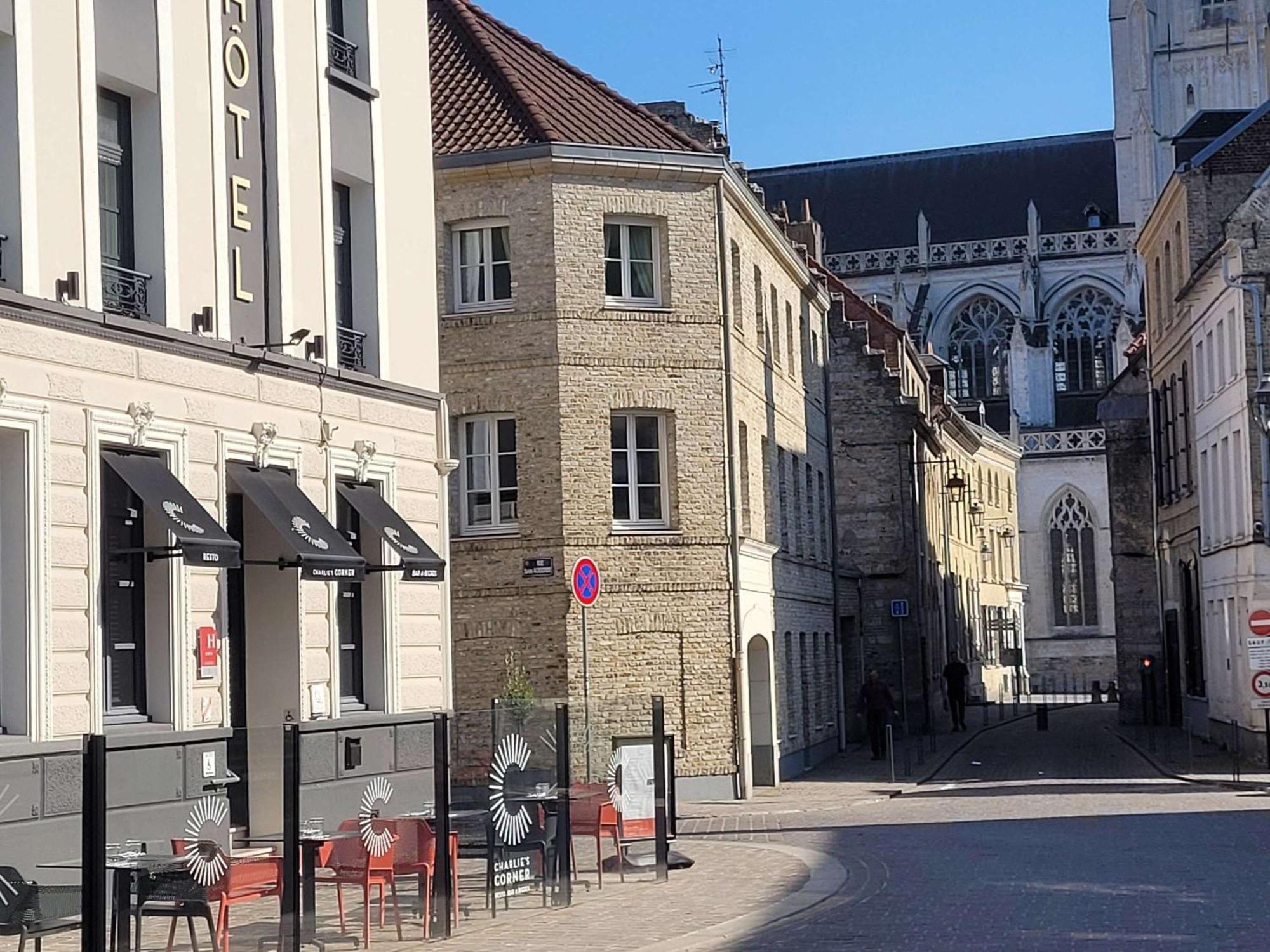 Ibis Saint-Omer Centre Luaran gambar