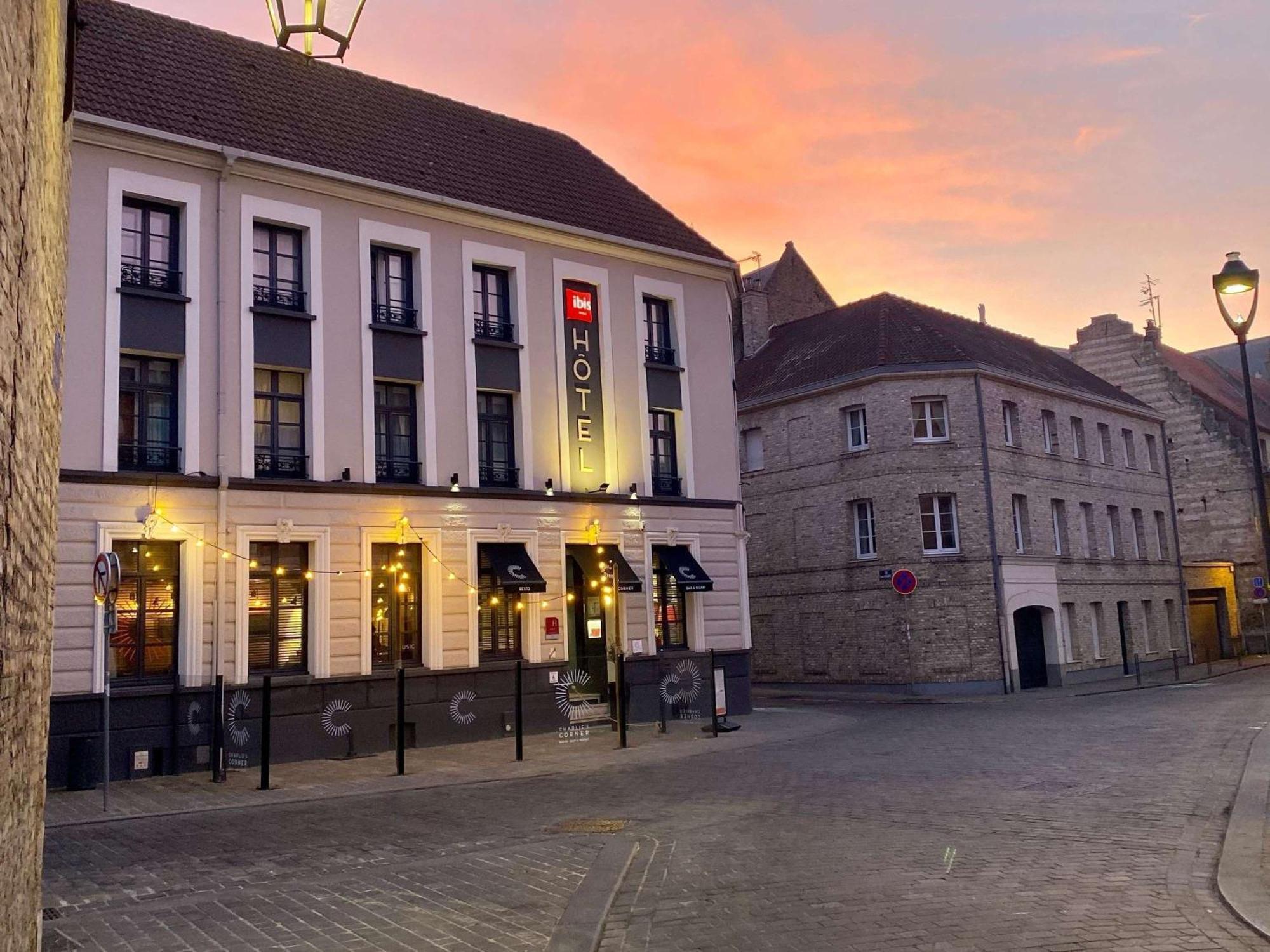 Ibis Saint-Omer Centre Luaran gambar